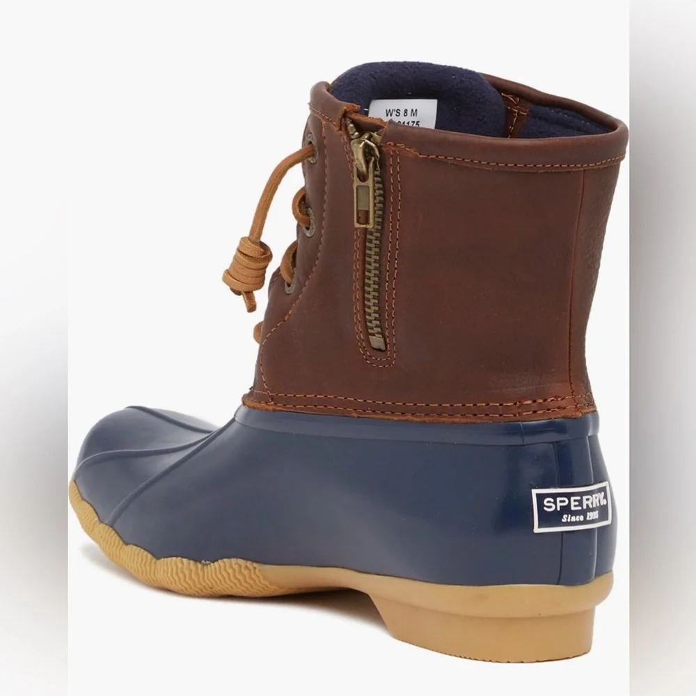 Sperry NWT Saltwater Duck boots navy blue & tan women’s 7